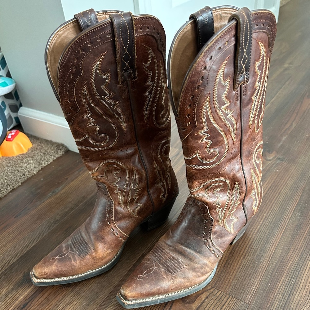 Ariat Boots 7.5